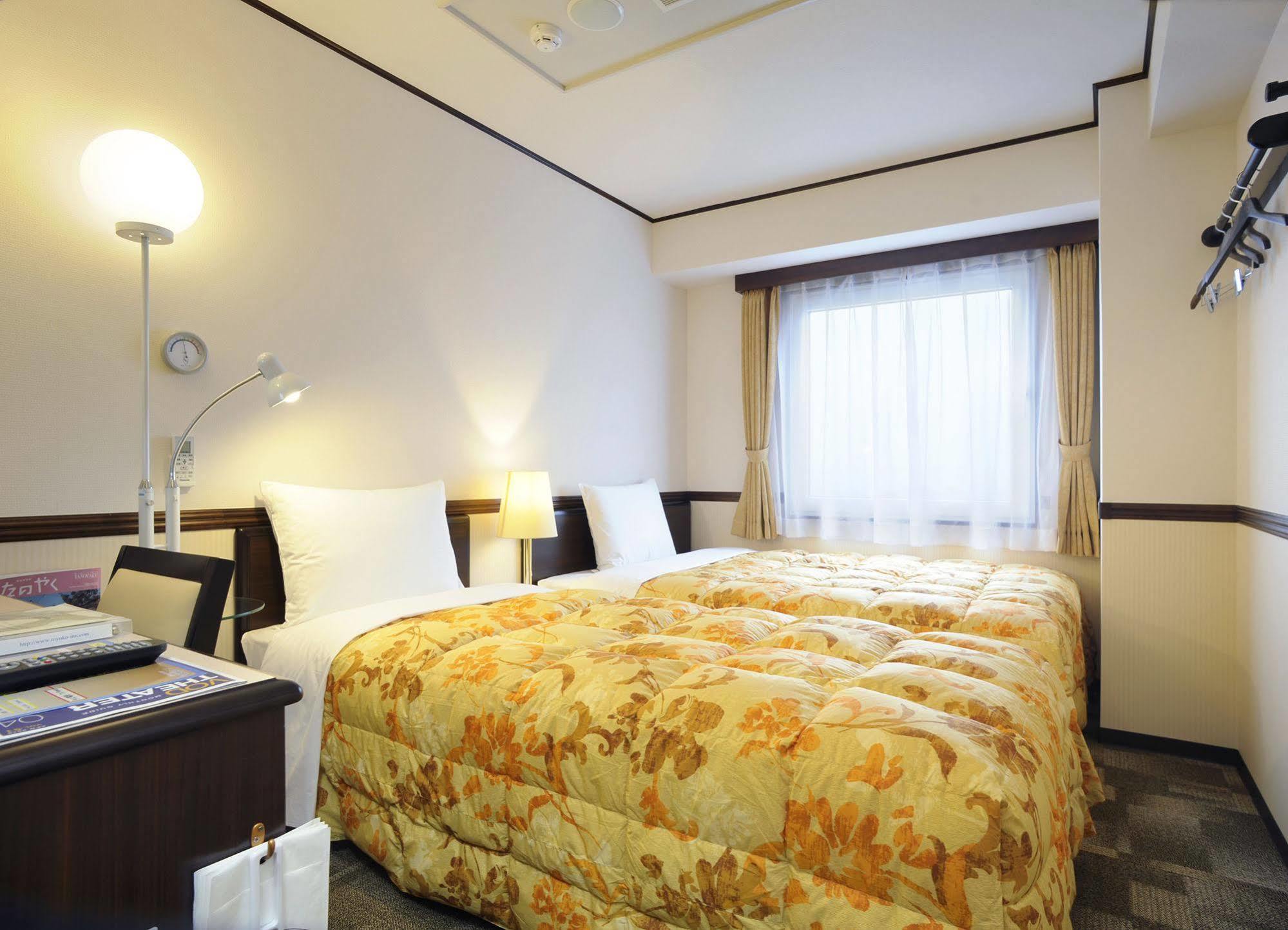 Toyoko Inn Shonan Kamakura Fujisawa-Eki Kita-Guchi Exterior photo